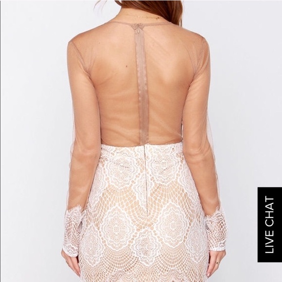 Lace Dress - Picture 2 of 6